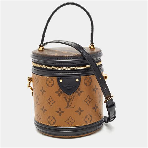 portachiavi louis vuitton cane|Louis Vuitton Monogram Cannes Handbag .